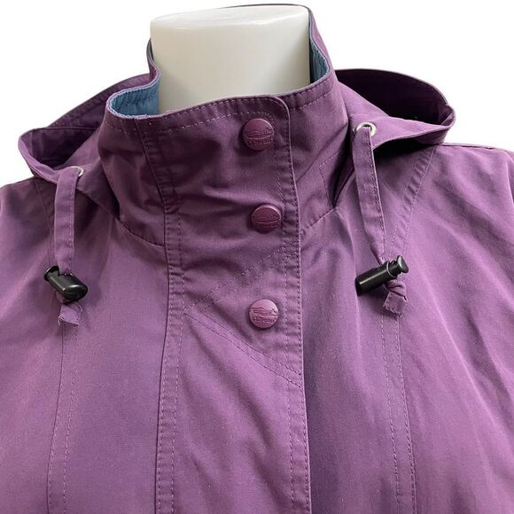 L.L BEAN Wmns VINTAGE PURPLE HOODED WATERPROOF RAIN/UTILITY JACKET SZ Med Petite - Picture 2 of 11